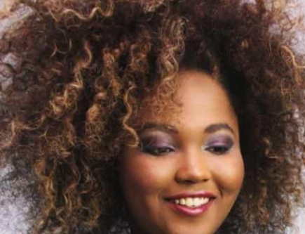 🌱 "Book Your Natural Glow