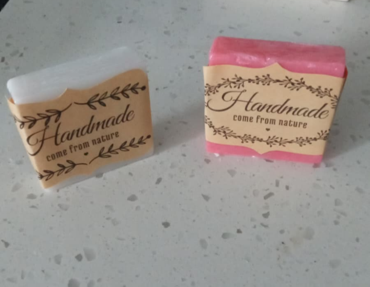 Botanical Bliss – Handmade Essential Oil Soap